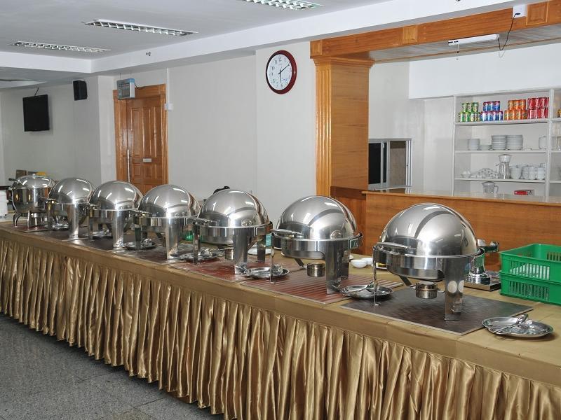 Shwe Phyu Hotel Mandalay Bagian luar foto