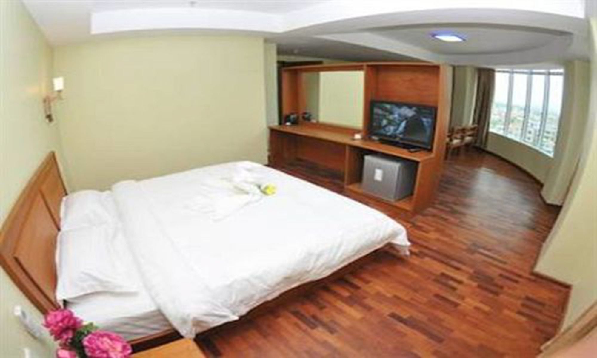 Shwe Phyu Hotel Mandalay Bagian luar foto